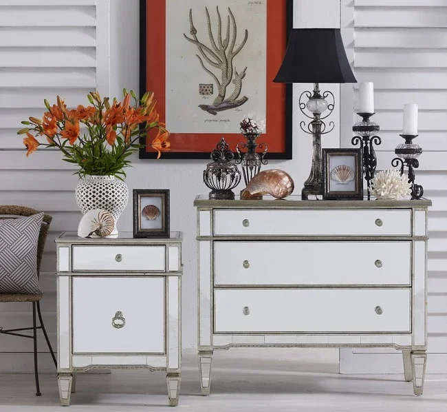 DA Antiqued Mirrored 1 Door 1 Drawer Bedside Table