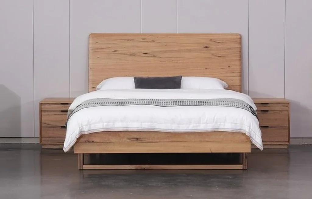 VI Galway Solid Timber Bed