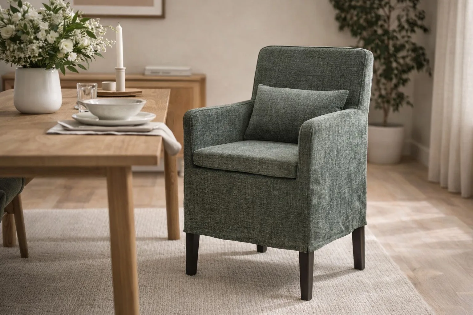 Accent & Arm Chairs