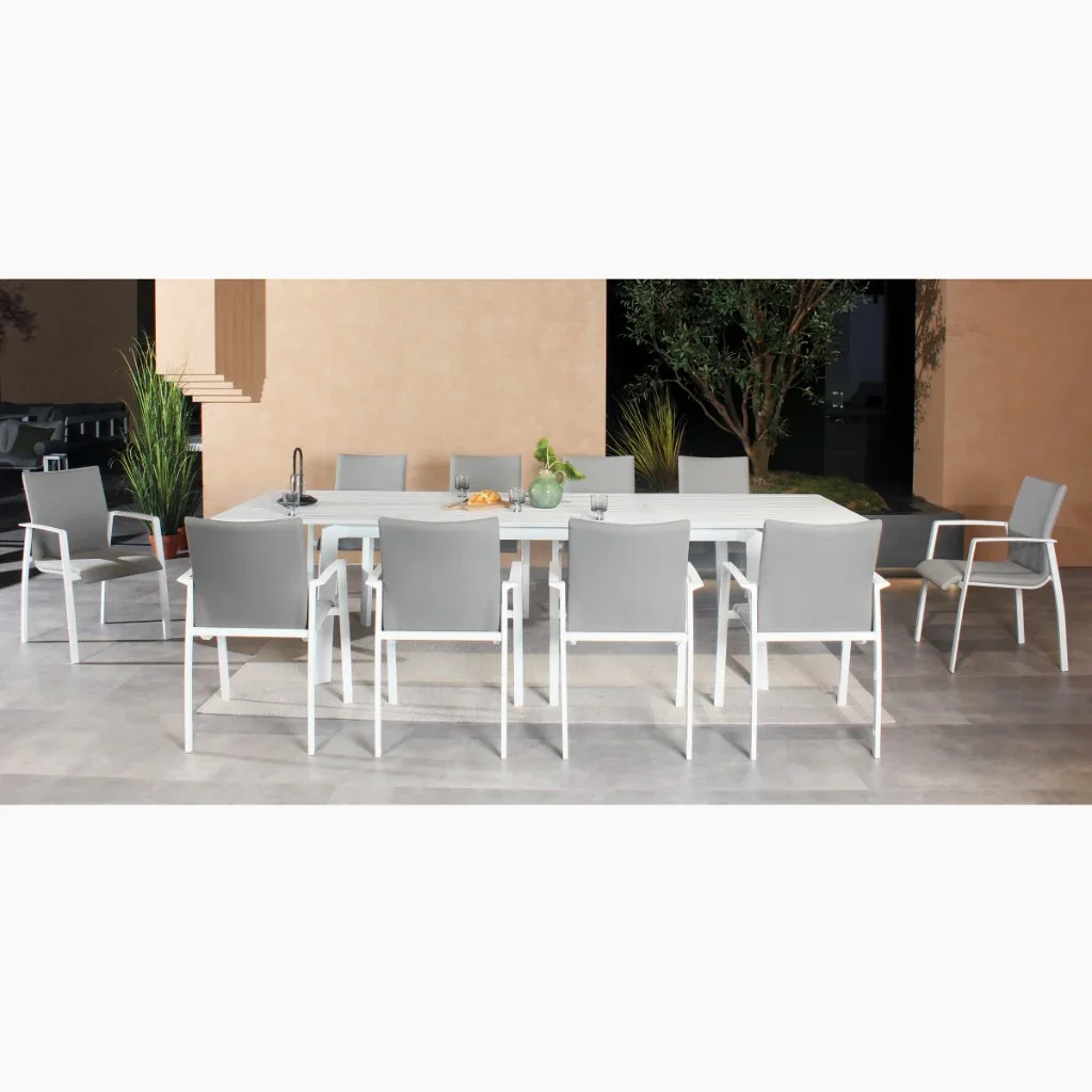 VI Rapa Aluminium Outdoor Extendable Dining Table