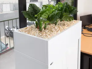 RL GO Metal Planter Box thumbnail 5