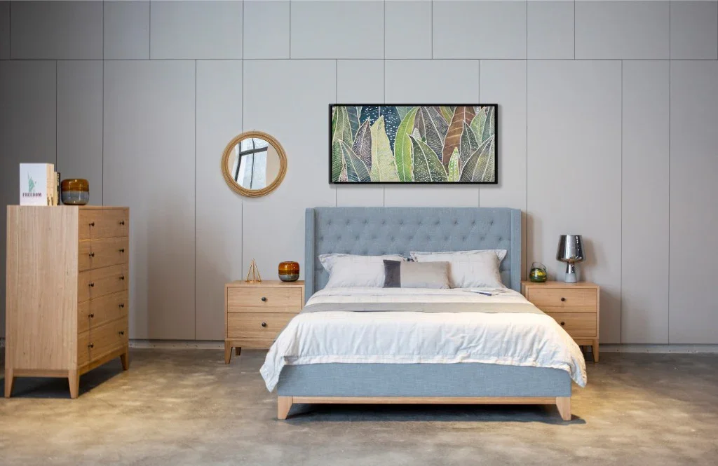 VI Colmar Fabric Upholstered Bed with Tufted Buttoned Headboard