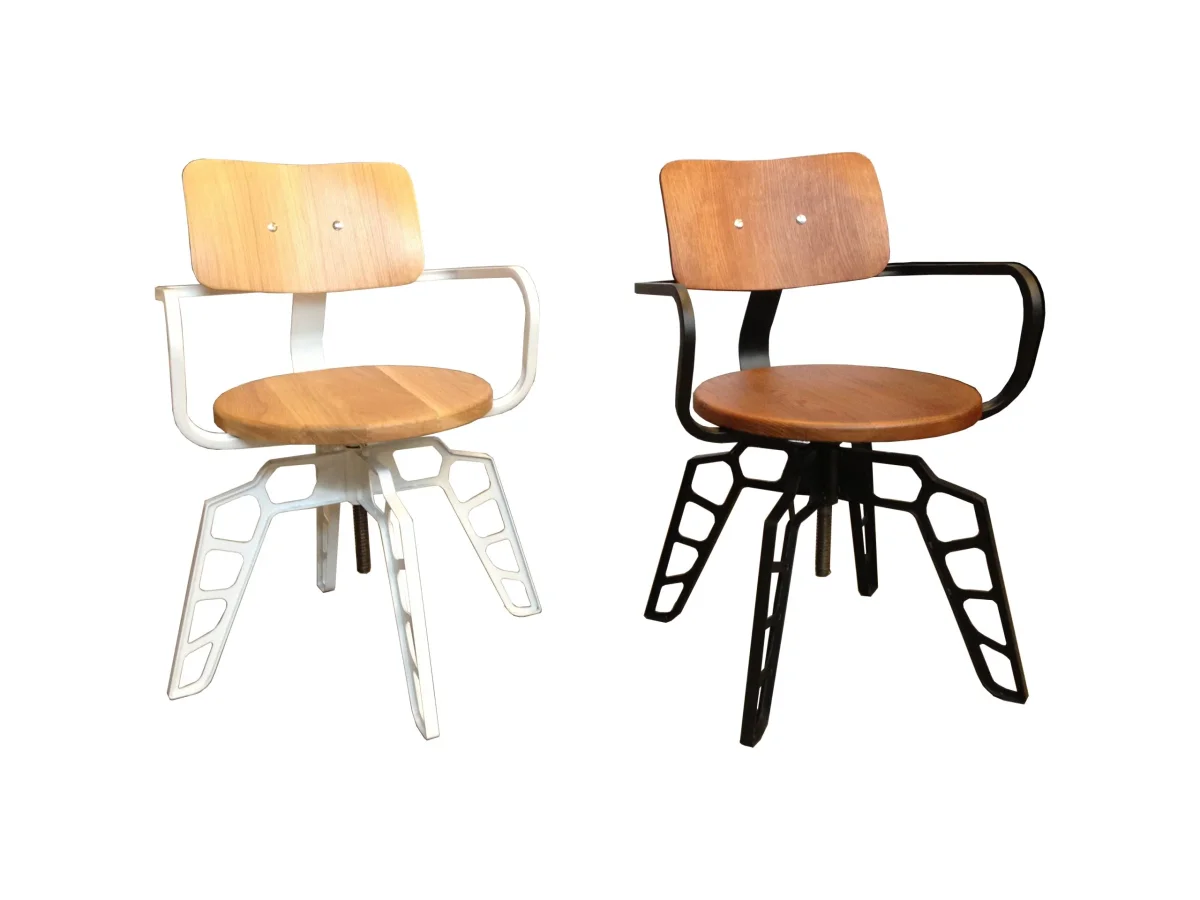 MF Swivel Armchair