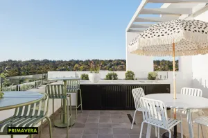 EZ Primavera Aluminium Hospitality Outdoor Stackable High Chair thumbnail 4