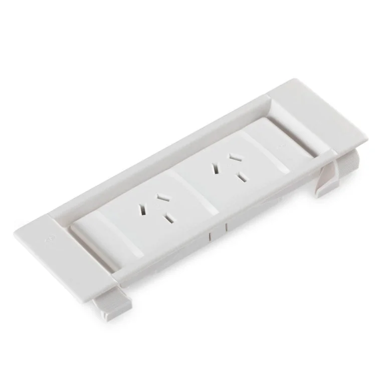 CM Auto Switched Soft Wired GPO in Panel Bracket