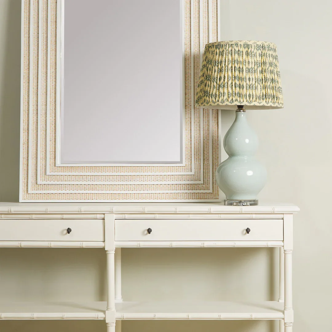 SH Puerto Console Table