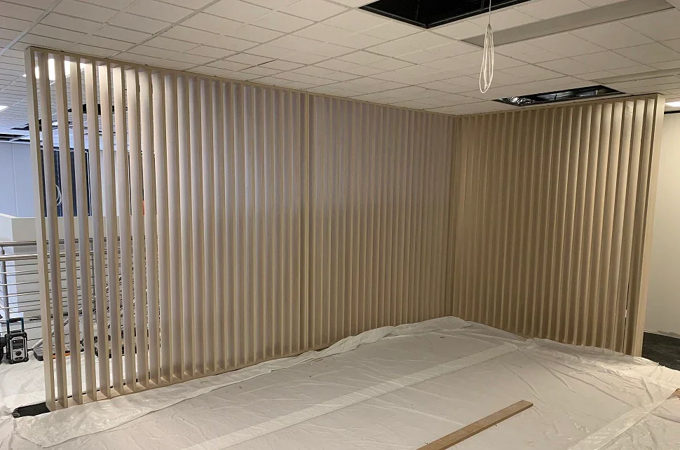 DD Straight Slat Divider Wall