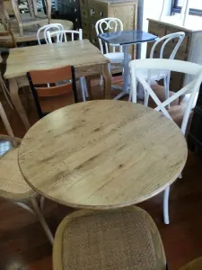 MF Oak Timber Round Dining Table thumbnail 2