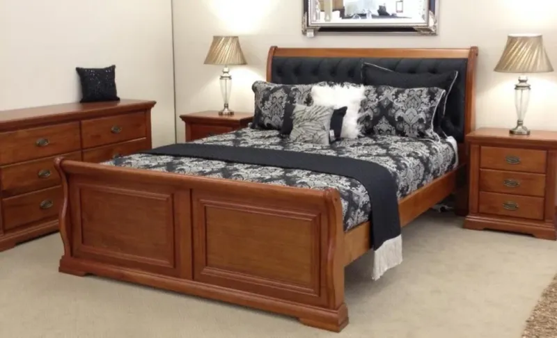AW Victoria King & Queen (Golden Oak) - American Grandis