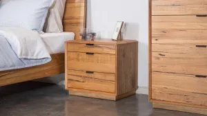 VI Galway Solid Timber Bed thumbnail 2
