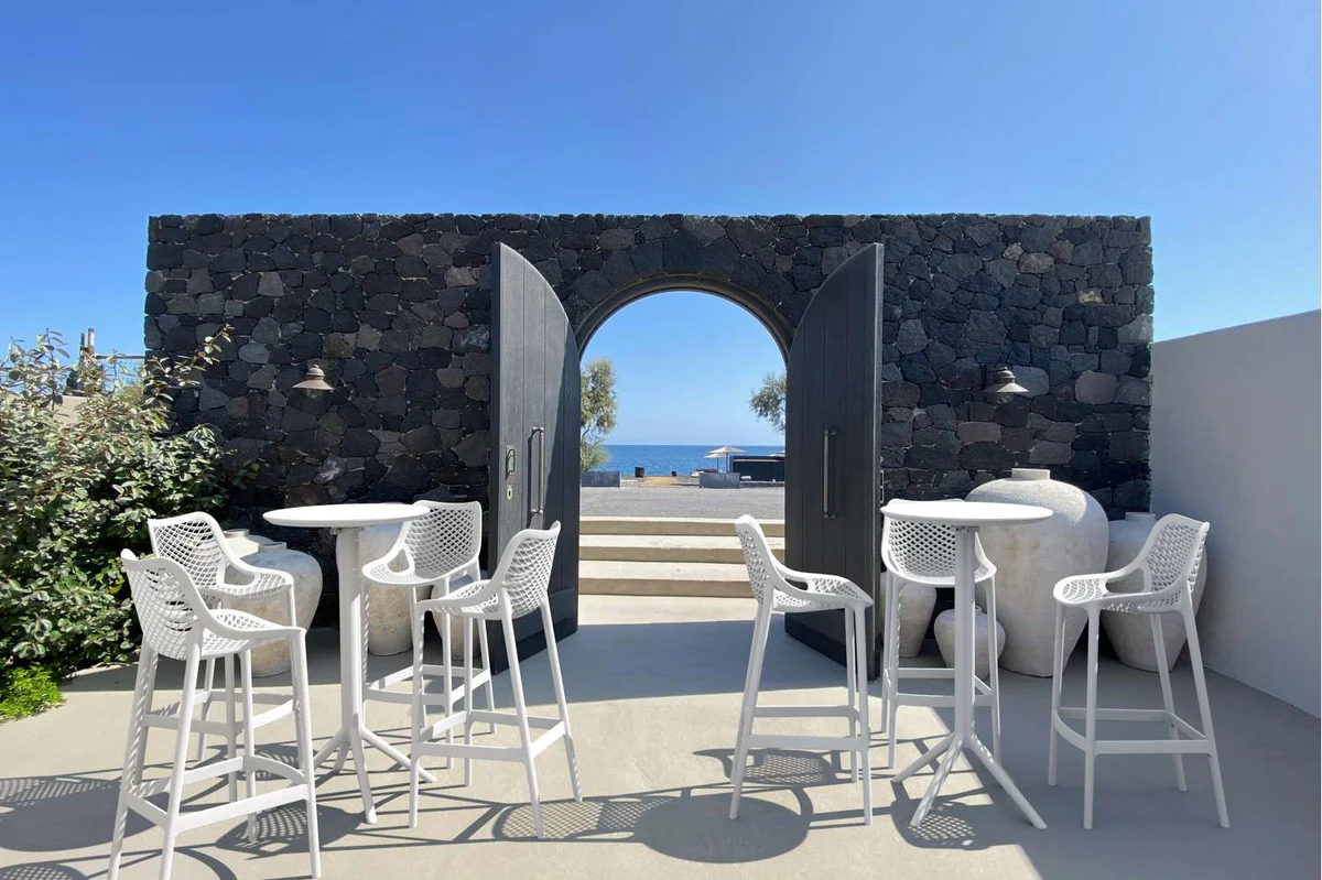 FL Sky Hospitality Round Folding Bar Table